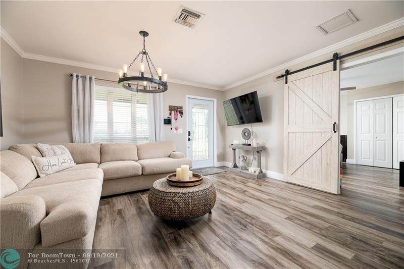 3575 Coelebs Ave - Photo 1