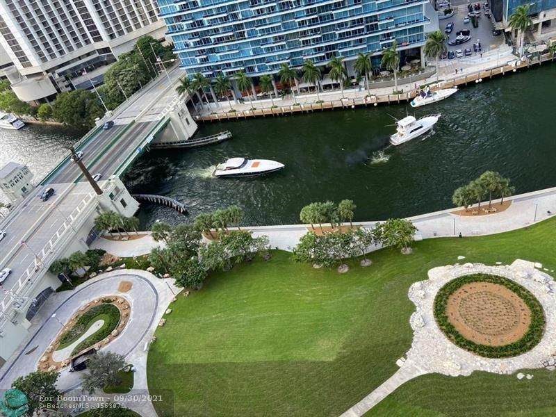 475 Brickell Av - Photo 1