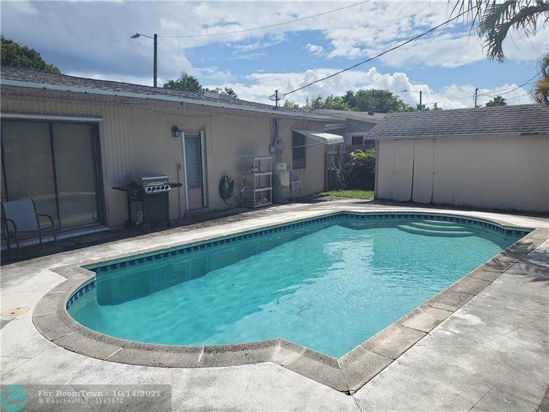 2651 9th Ave - Photo 1