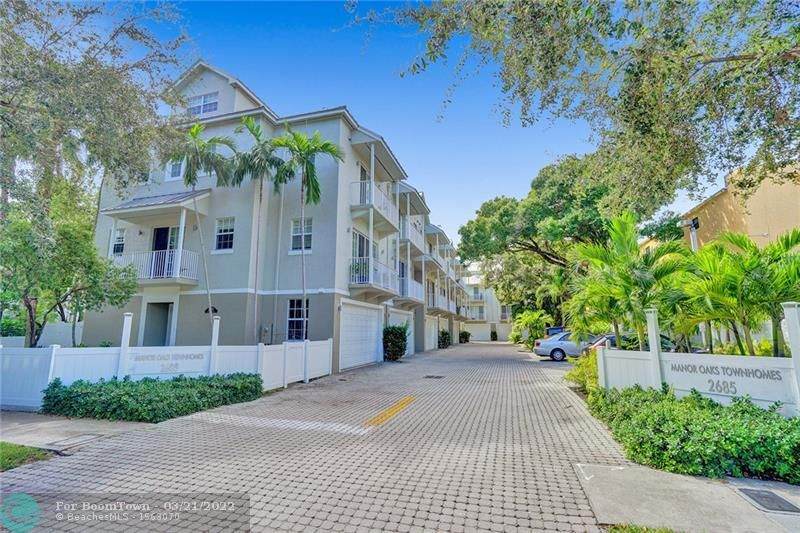 2685 9th Ave - Photo 1