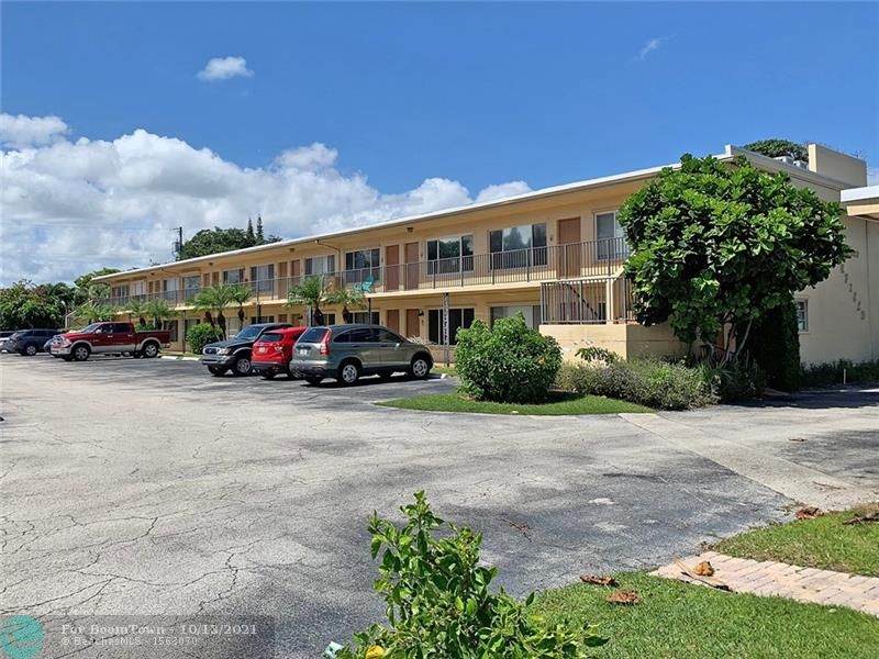 2303 Federal Hwy - Photo 1