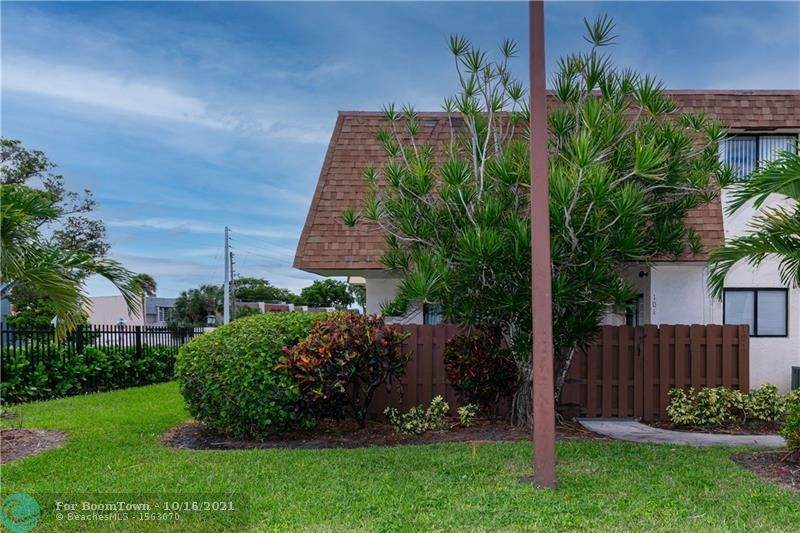 101 San Remo Blvd - Photo 1
