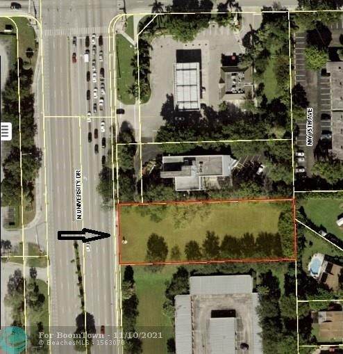 8390 University Dr - Photo 1