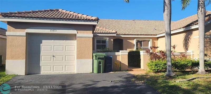 1583 Orion Ln - Photo 1
