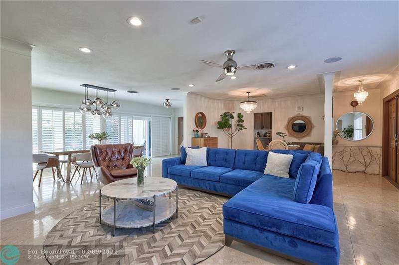 868 Barcelona Dr - Photo 1