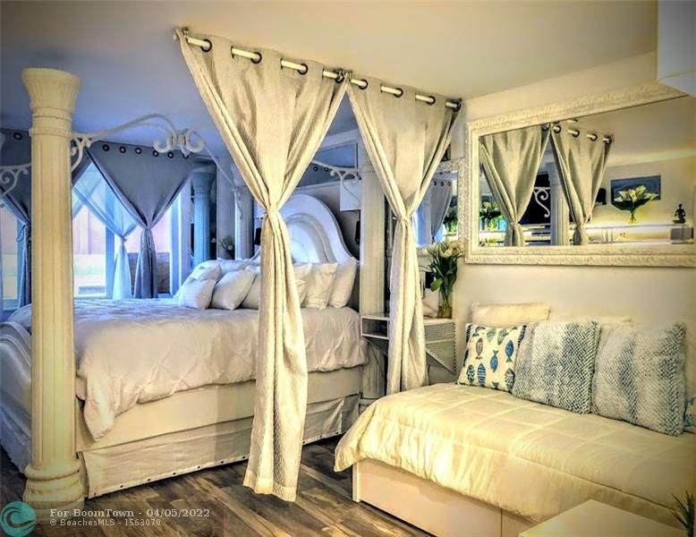 19201 Collins Ave - Photo 1