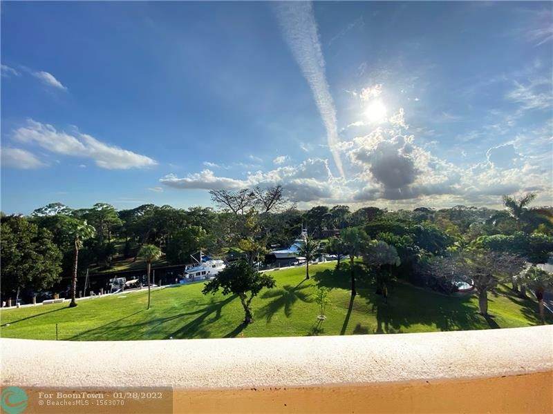 1000 River Reach Dr - Photo 1