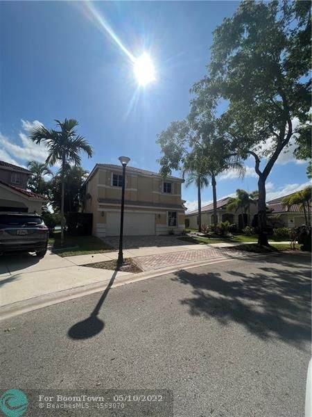 4352 Fox Ridge Dr - Photo 1