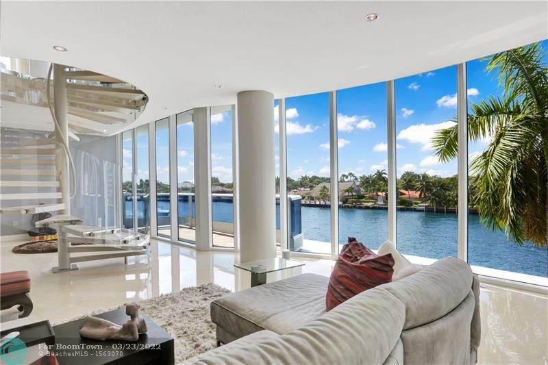 715 Bayshore Drive - Photo 1