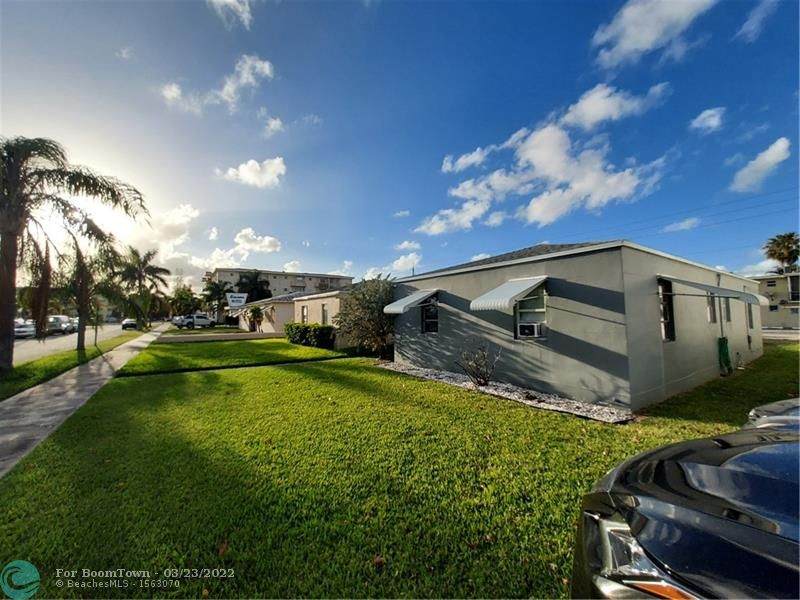 1721 Rodman St - Photo 1