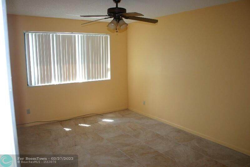 9288 Atlantic Bl - Photo 1