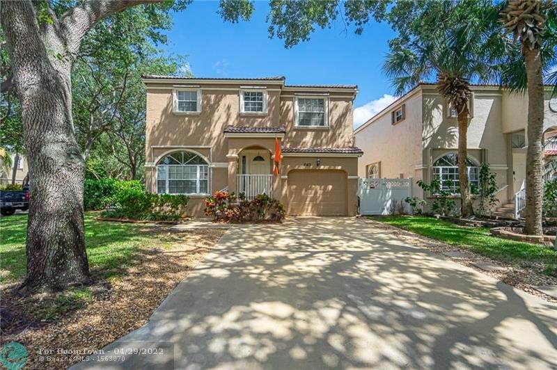 643 88th Dr - Photo 1