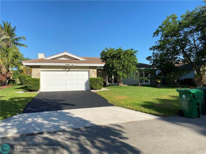 11711 Spinnaker Way - Photo 1