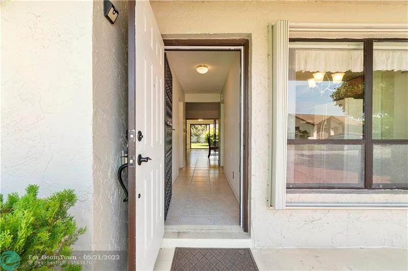 2036 17th Pl - Photo 1
