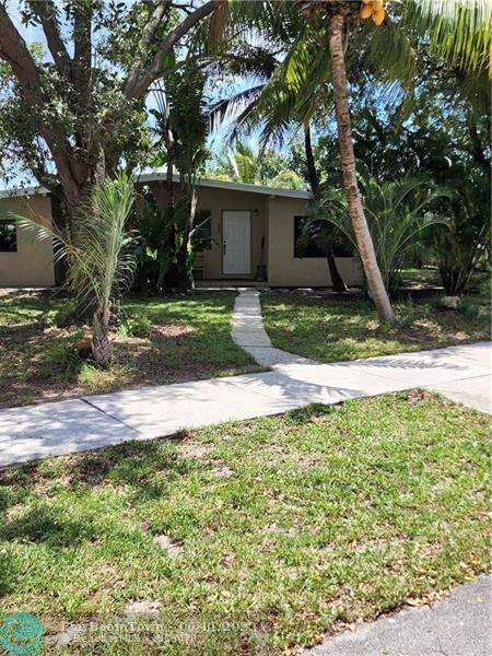 265 44th Ct - Photo 1