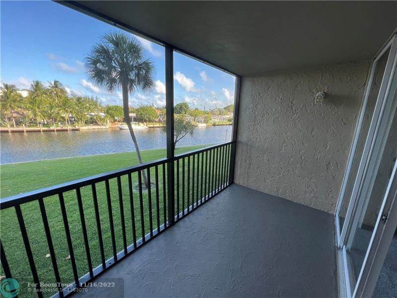 13 Royal Palm Way - Photo 1