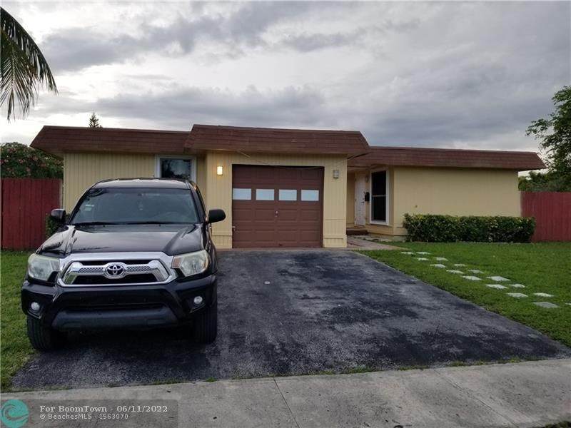 7811 70th Ave - Photo 1