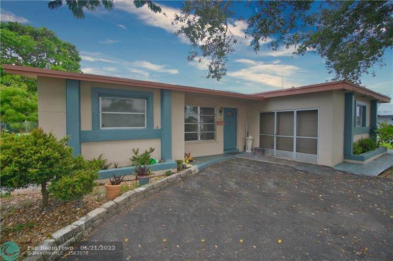 8480 25th Ct - Photo 1