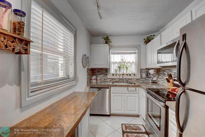 2350 14th Street Cswy - Photo 1