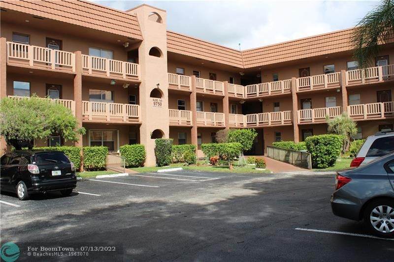 9750 Sunrise Lakes Blvd - Photo 1