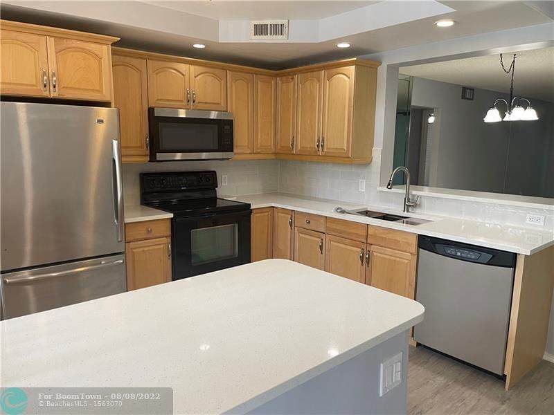 2404 Antigua Cir - Photo 1
