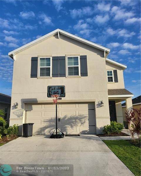 11160 Sophronia St - Photo 1