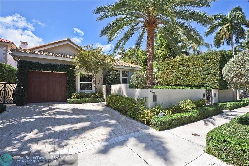 629 Poinciana Drive - Photo 1
