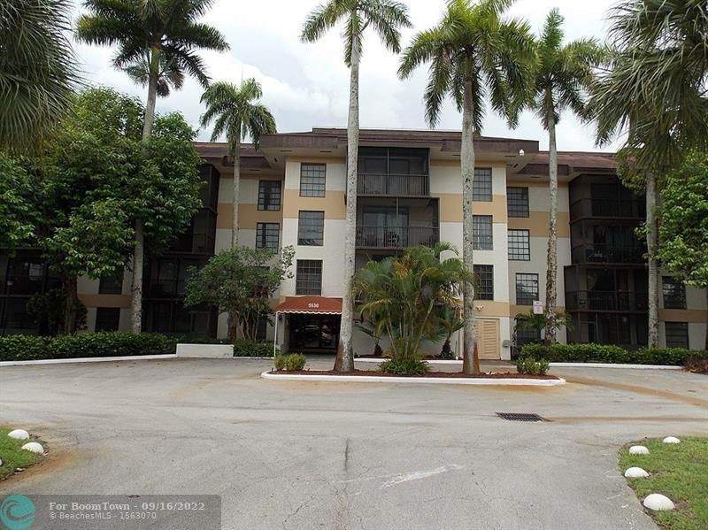 5530 44 St - Photo 1