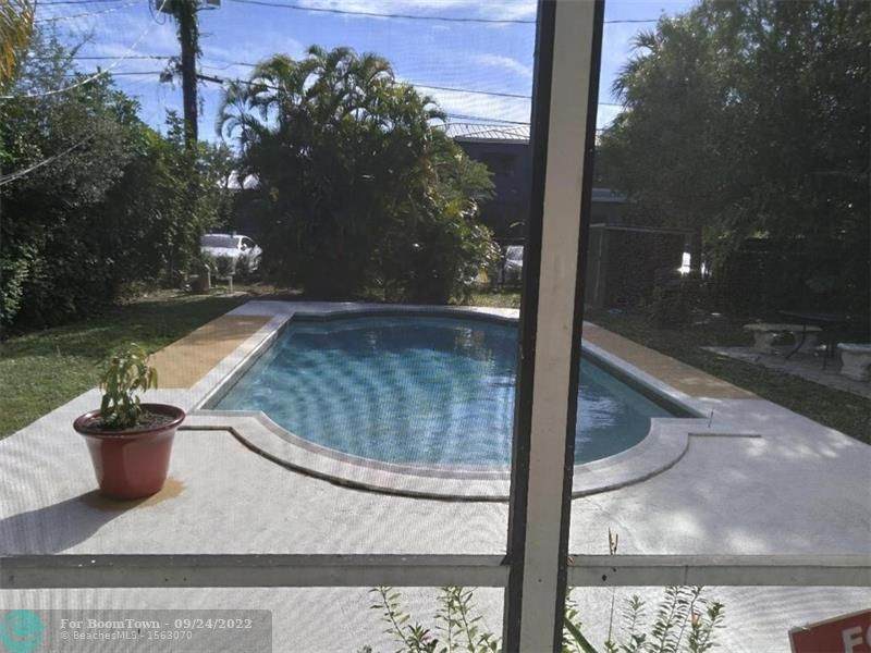 200 19th St - Photo 1