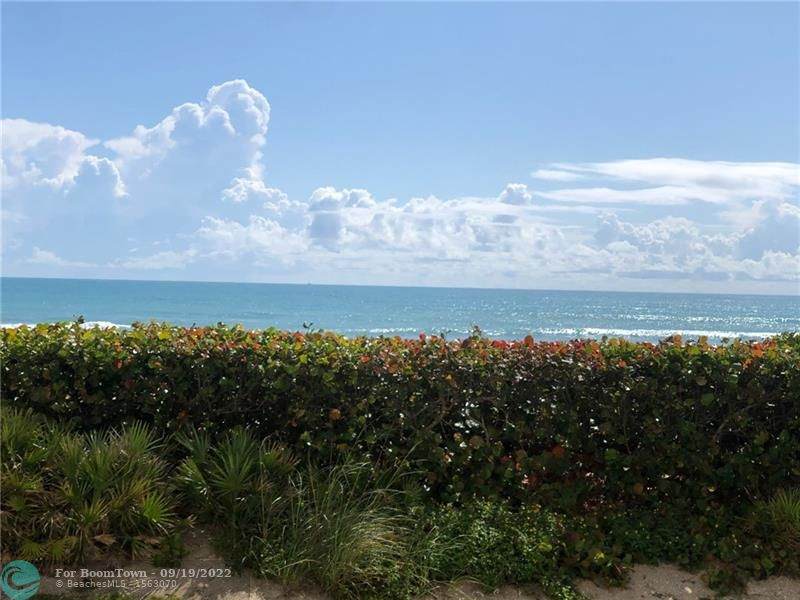 10044 Ocean Dr - Photo 1
