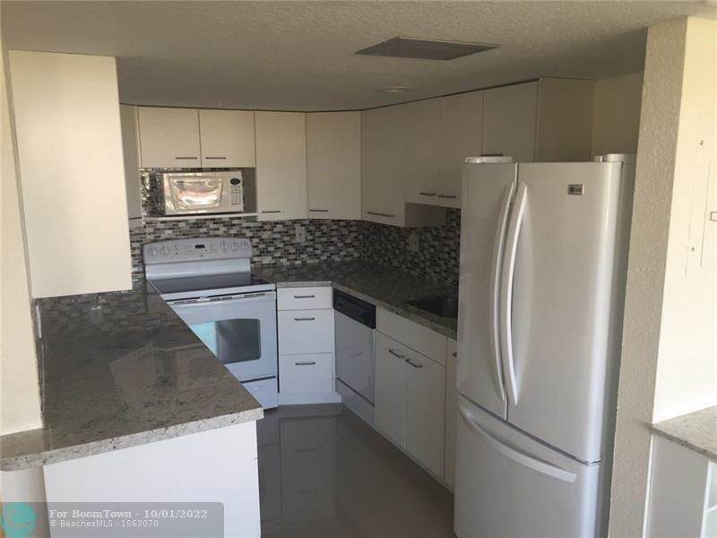 1401 Federal Hwy - Photo 1