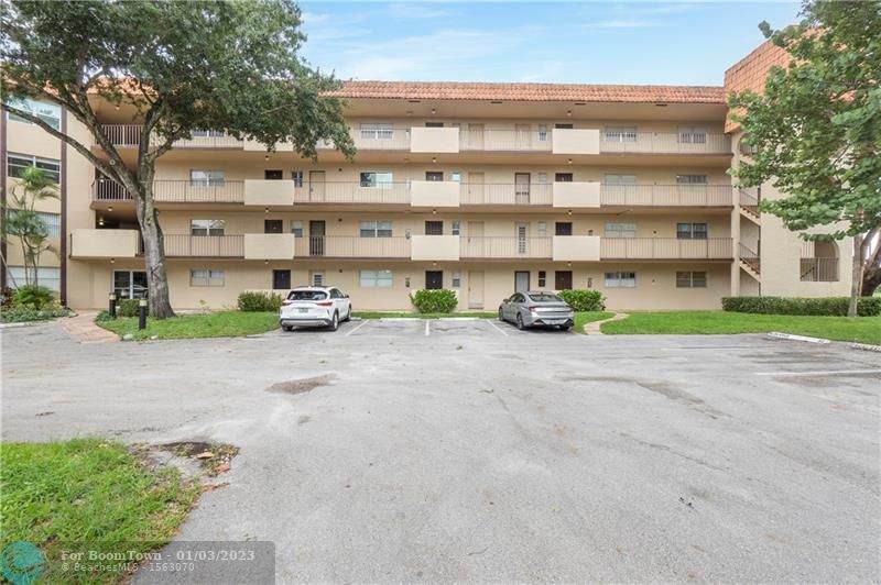 6001 Falls Circle Dr - Photo 1