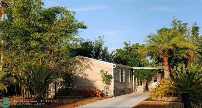 411 Plover - Photo 1