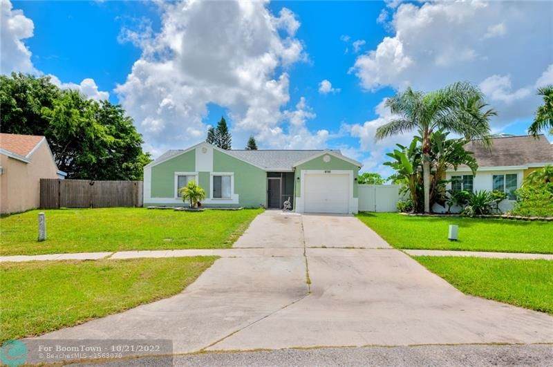 18790 Cloud Lake Circle - Photo 1