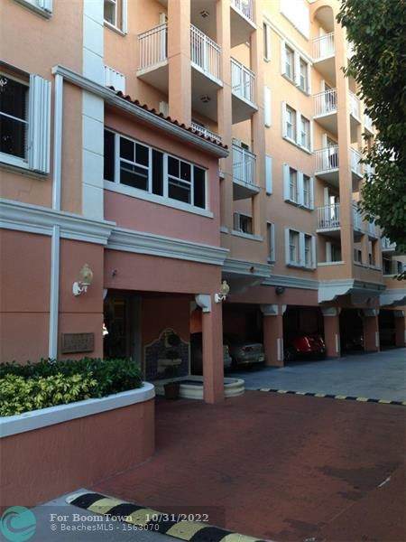 1 Alhambra Cir - Photo 1
