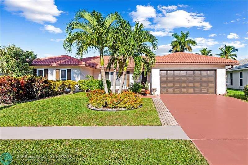 19760 Boca Greens Drive - Photo 1