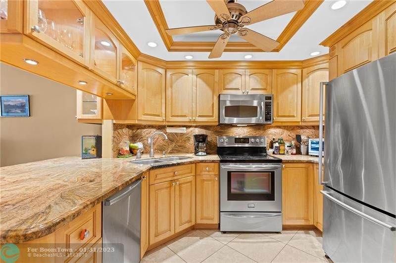 2731 14th Street Cswy - Photo 1