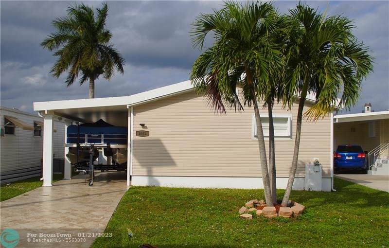 2913 Lakeshore Dr - Photo 1