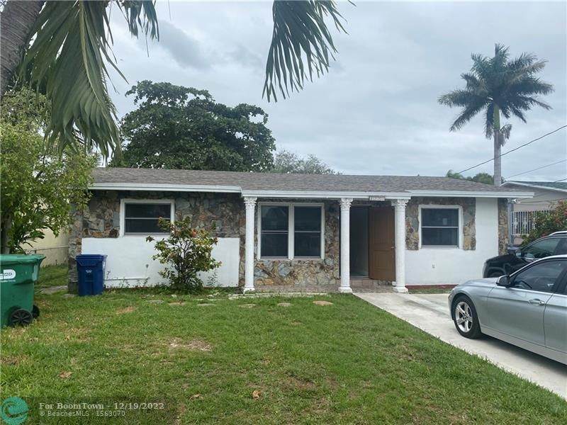 8221 14th Pl - Photo 1