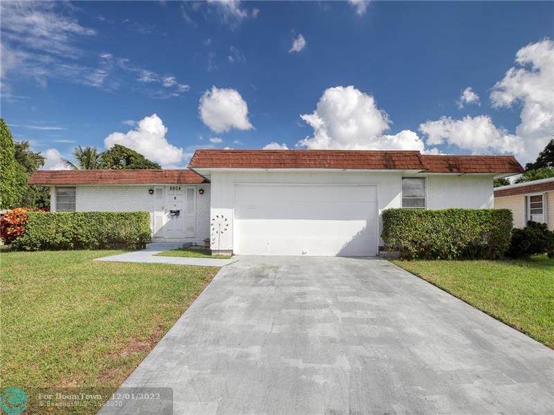 6604 Brookwood Blvd - Photo 1