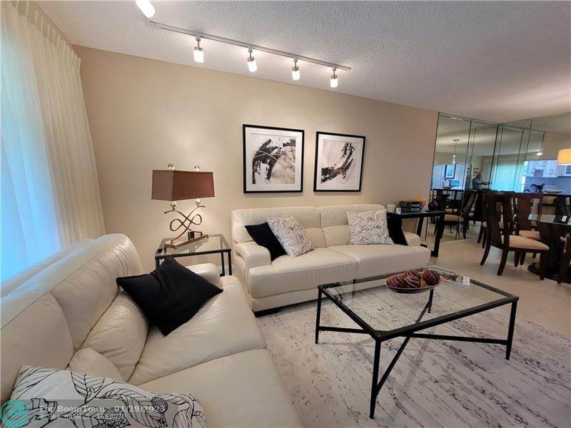 3774 Inverrary Blvd - Photo 1