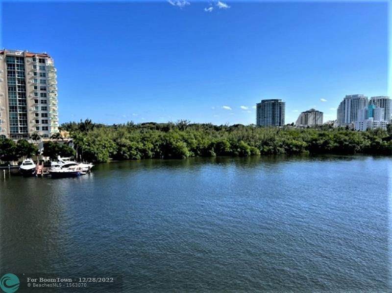 936 Intracoastal Dr - Photo 1