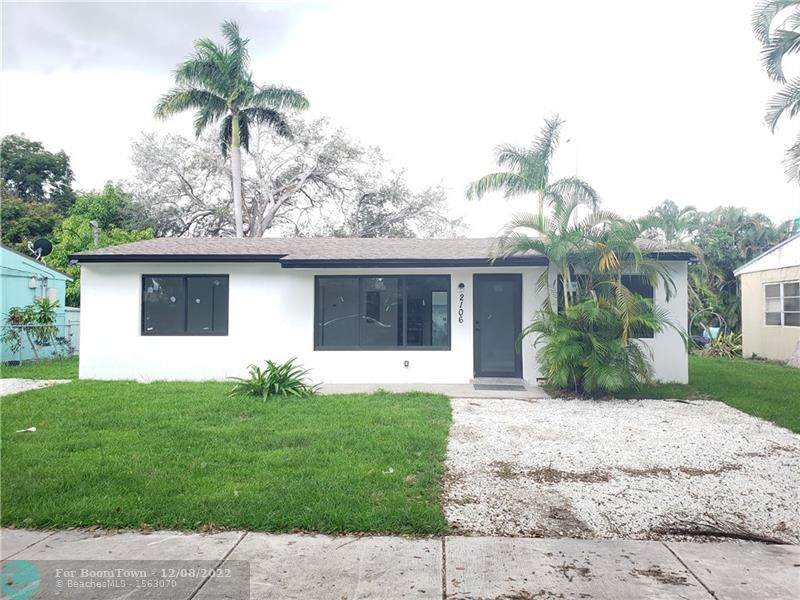 2106 28th Ave - Photo 1
