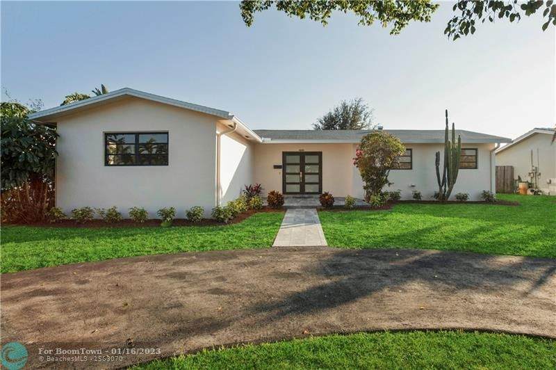 4800 Mckinley St - Photo 1