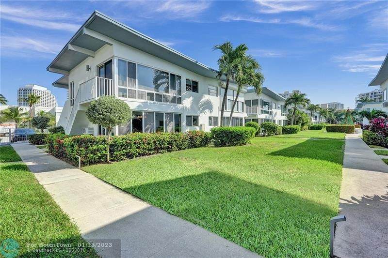 425 Bayshore Dr - Photo 1