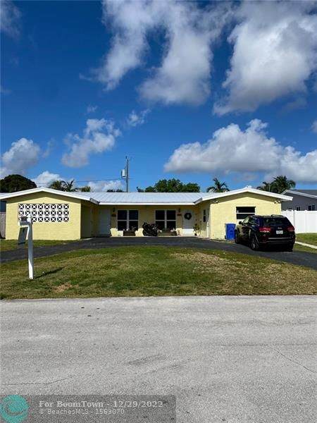 1911 51st Ct - Photo 1