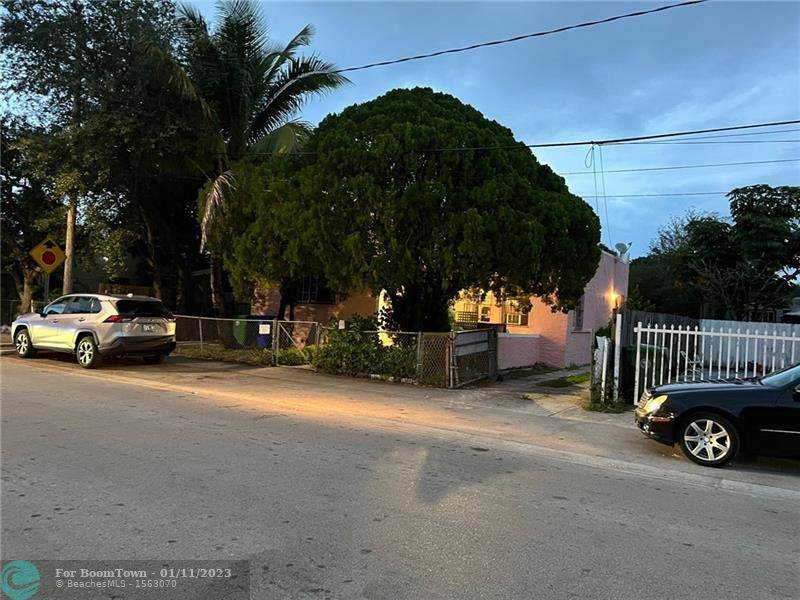 3121 15th Ave - Photo 1