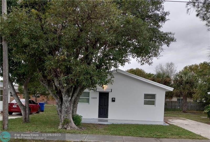 1009 4th Ave - Photo 1