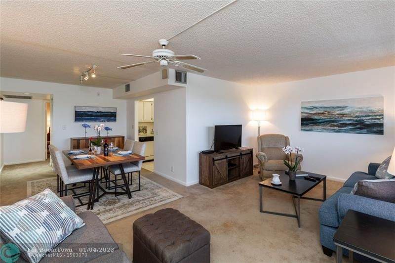 1901 Bermuda Cir - Photo 1