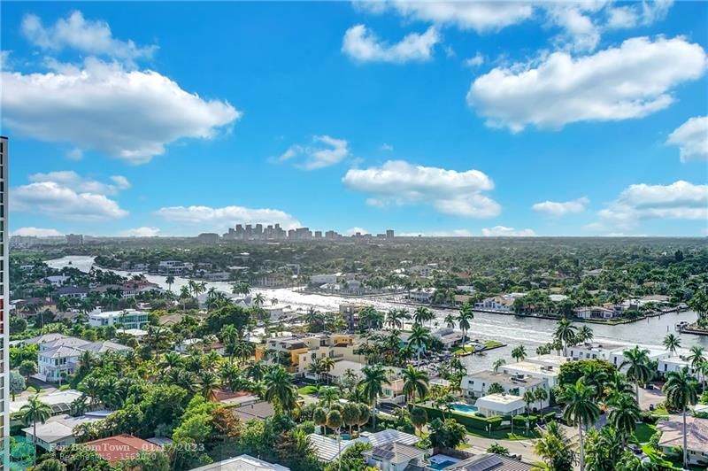 2715 Ocean Blvd - Photo 1